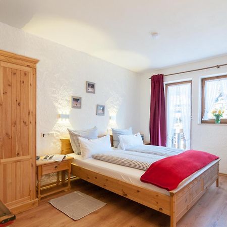 Hotel Effland Mit Innenpool Und Sauna 1 Stunde Zur Privatnutzung Pro Tag ไบริชเซลล์ ภายนอก รูปภาพ