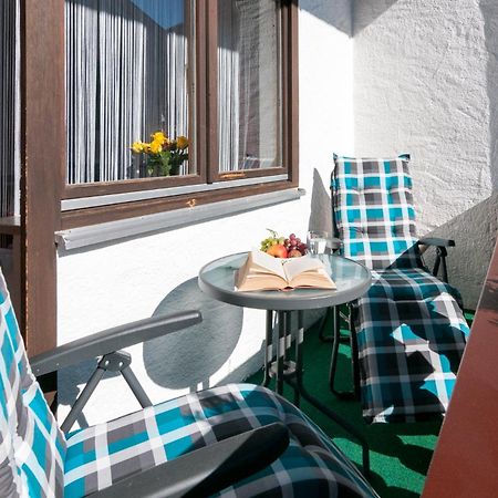 Hotel Effland Mit Innenpool Und Sauna 1 Stunde Zur Privatnutzung Pro Tag ไบริชเซลล์ ภายนอก รูปภาพ